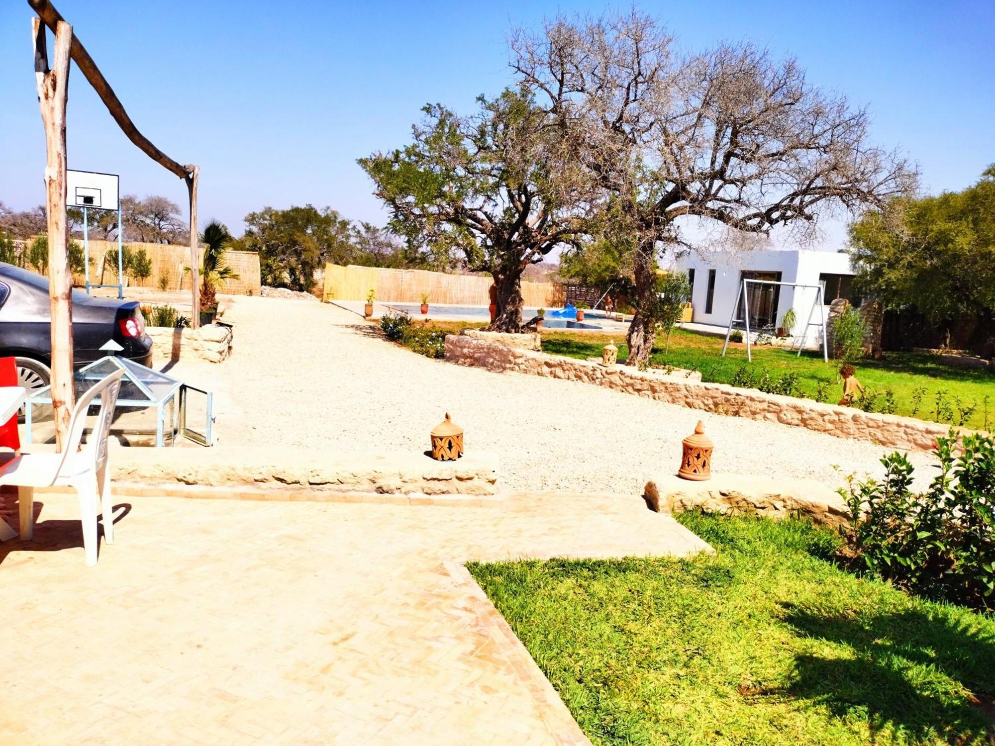 Villa Iyad Εσαουίρα Εξωτερικό φωτογραφία