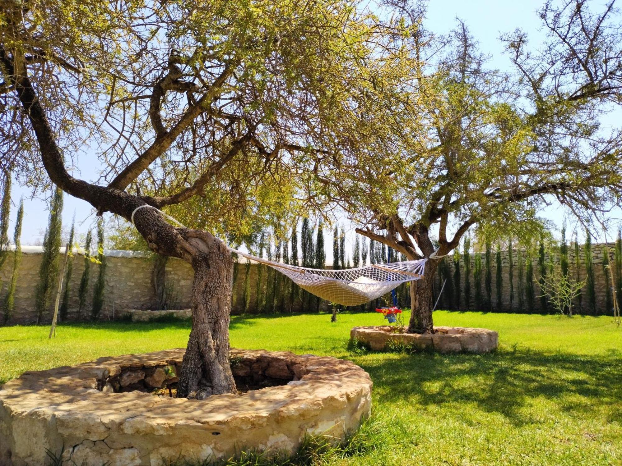 Villa Iyad Εσαουίρα Εξωτερικό φωτογραφία